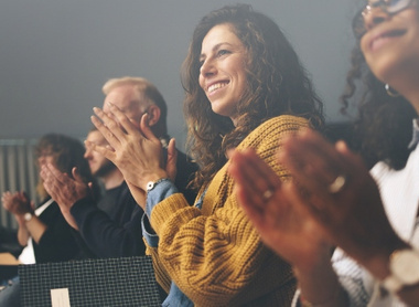 Clapping hands_600x340.jpg